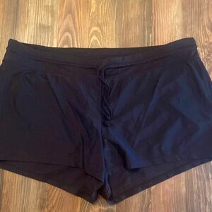 Black swim shorts plus size